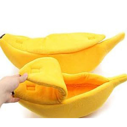 Soft Warm Banana Cat Bed House, Large Christmas Cat Cuddle Bed, Cute Pet Supplies for Cats Kittens Rabbit Small Dogs